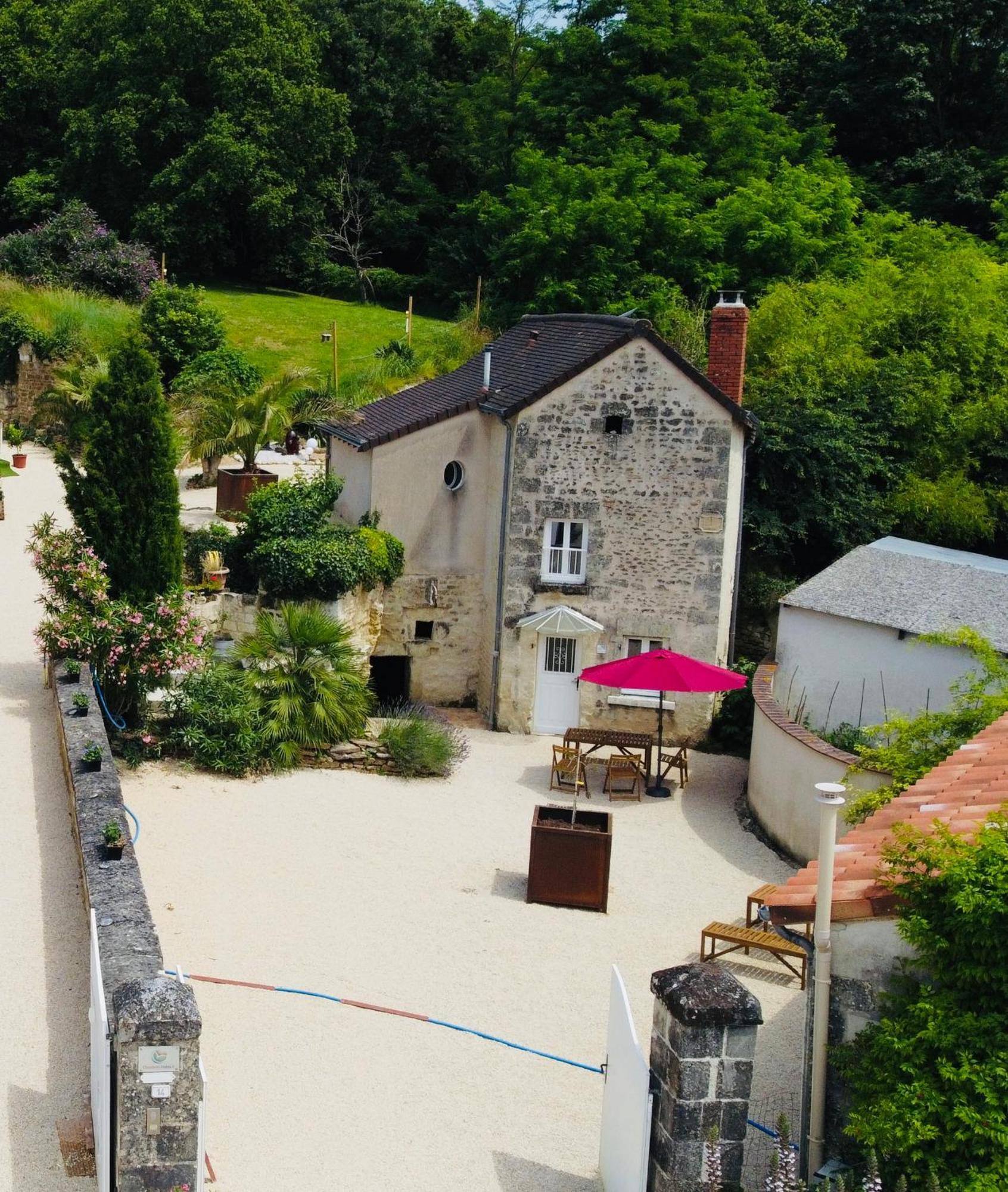 Gite - Petite Maison Proche Du Futuroscope Beaumont  Dış mekan fotoğraf